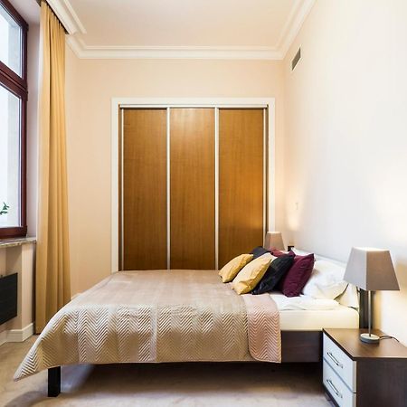 Majestic Residence -150M2 With Iconic Market Square View As Home Apartamenty R506 Βρότσλαβ Εξωτερικό φωτογραφία